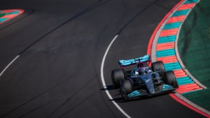 F1 car racing